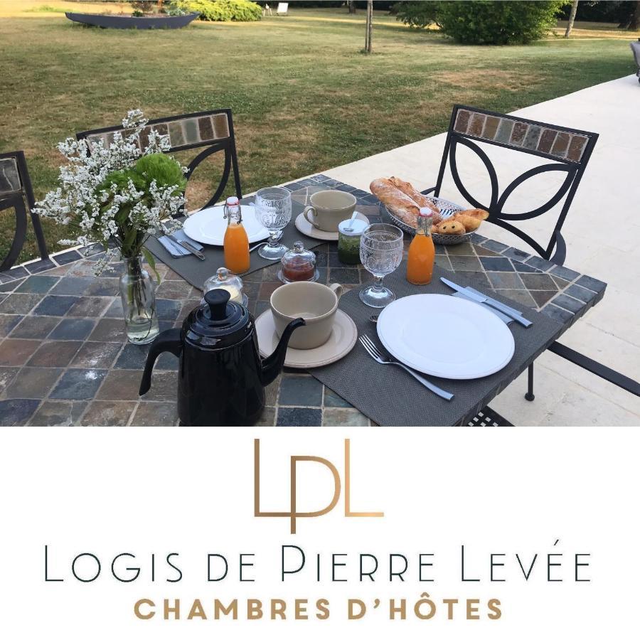 Bed and Breakfast Logis De Pierre Levee Bessines Exterior foto